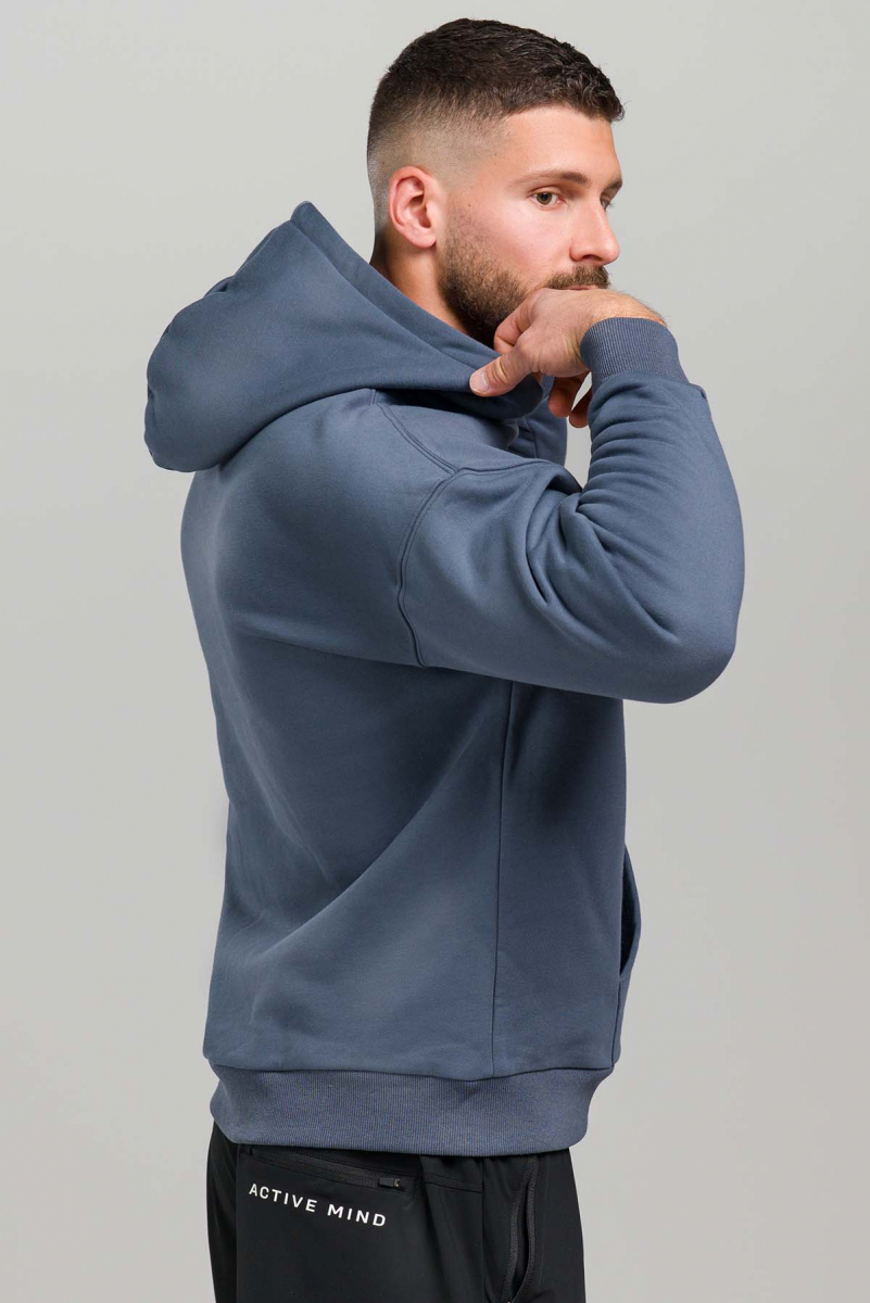 One dukserica sa kapuljačom